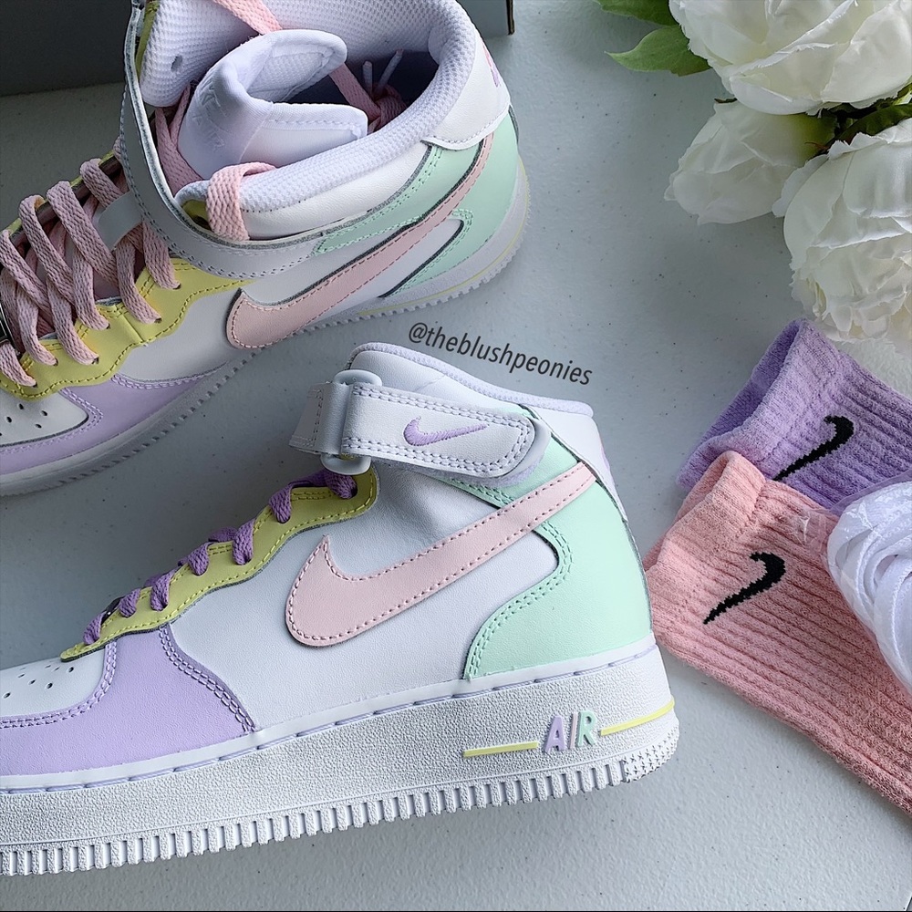 Nike Custom Air Force 1 Mid NWT - Picture 10 of 13